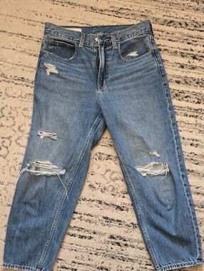 GAP Barrel High-Rise Denim Jeans in Medium Blue